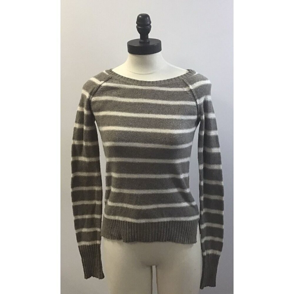 Womans Kenzi Sweater size Small